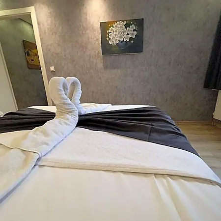 Dolce Aparthotel 4*